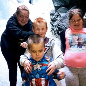 Meet your Posher, Ariel